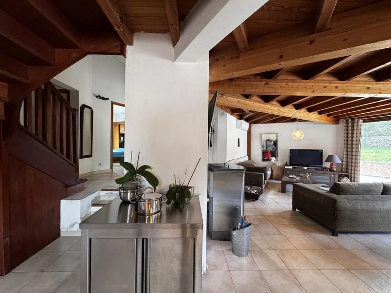 Villa - 128 m² - 4 pièces