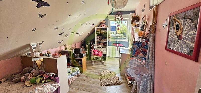 Maison - 115 m² - 6 pièces