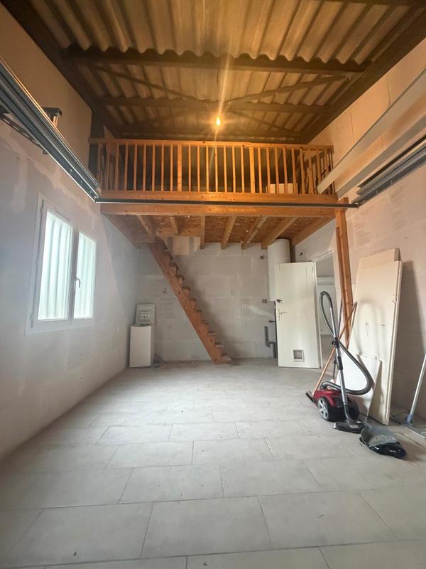 Maison - 105 m² - 4 pièces