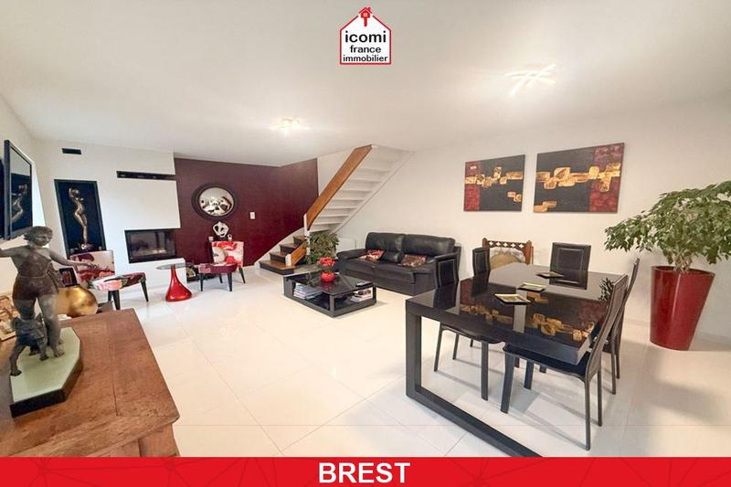 Maison - 82 m² - 4 pièces