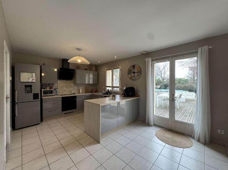 Maison - 130 m² - 5 pièces