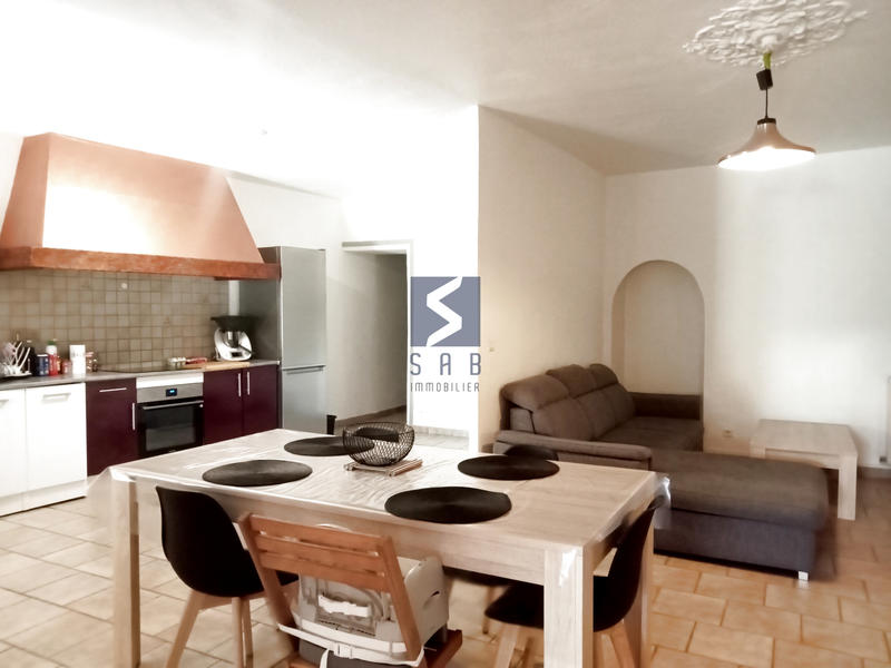 Appartement - 121 m² - 5 pièces