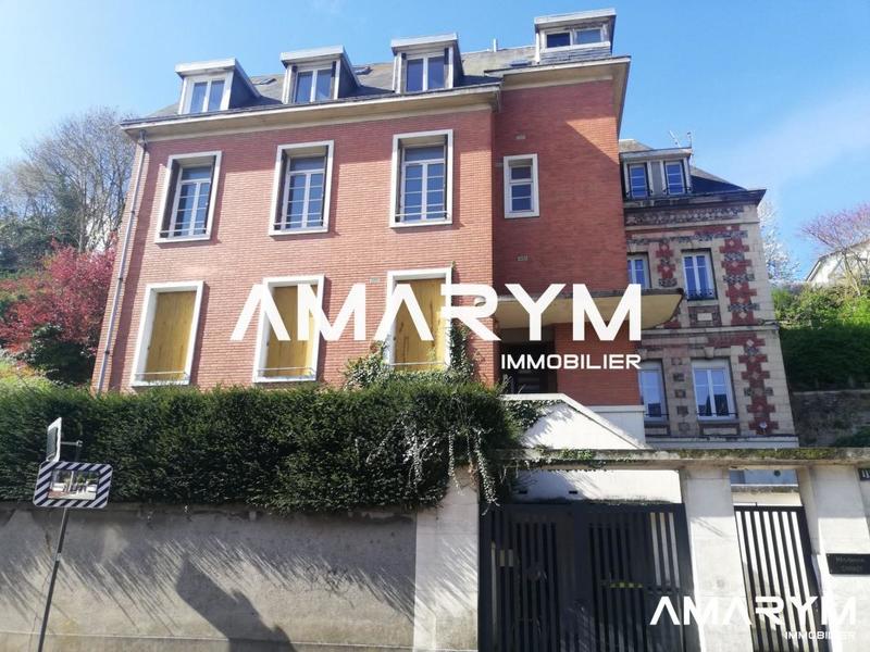 Appartement - 75 m² - 4 pièces