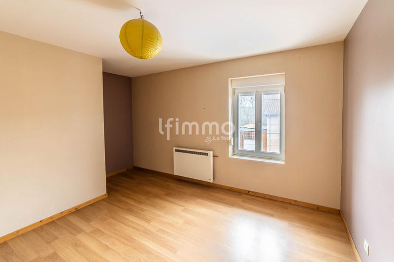 Corps de ferme - 250 m² - 11 pièces