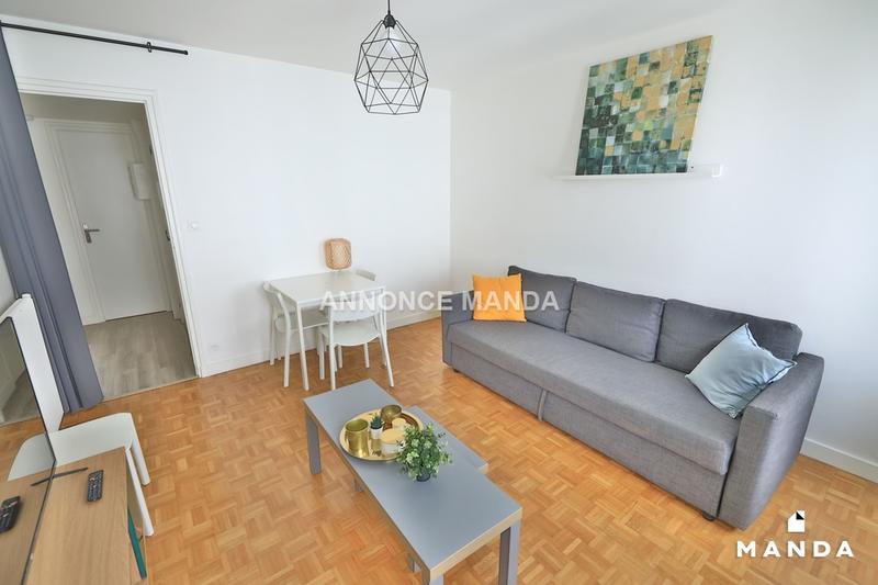 Studio - 47 m² - 2 pièces