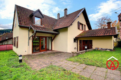 Maison traditionnelle - 134 m² - 5 pièces