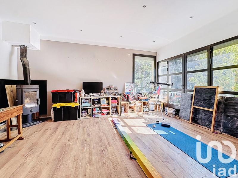 Maison - 269 m² - 8 pièces