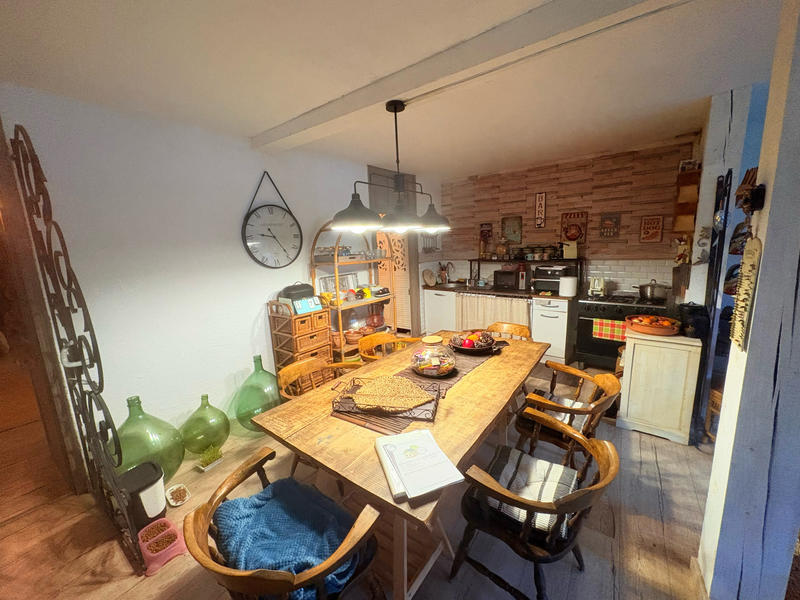 Appartement - 101 m² - 3 pièces