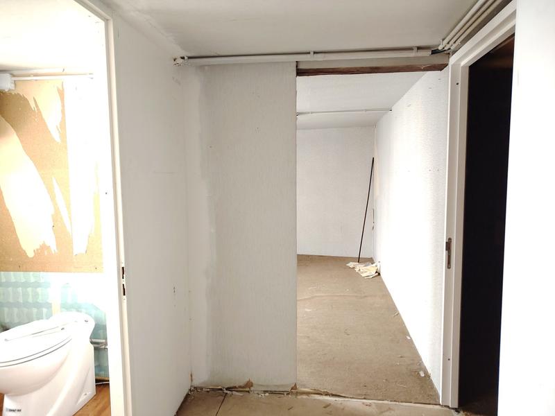 Local commercial - 142 m² - 3 pièces