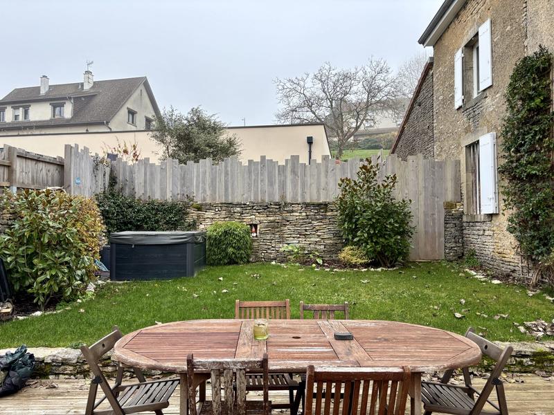 Maison - 147 m² - 5 pièces