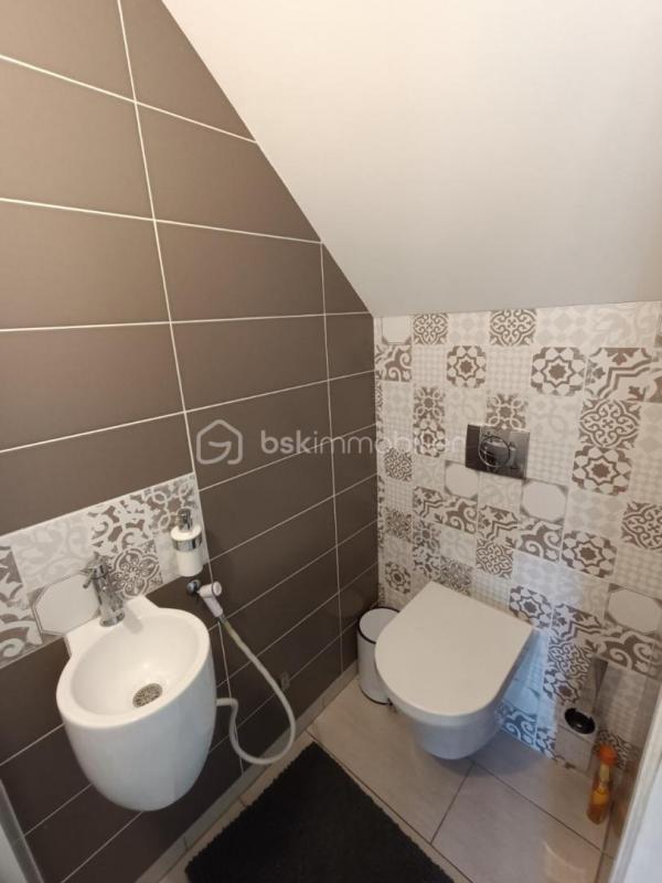 Pavillon - 128 m² - 5 pièces