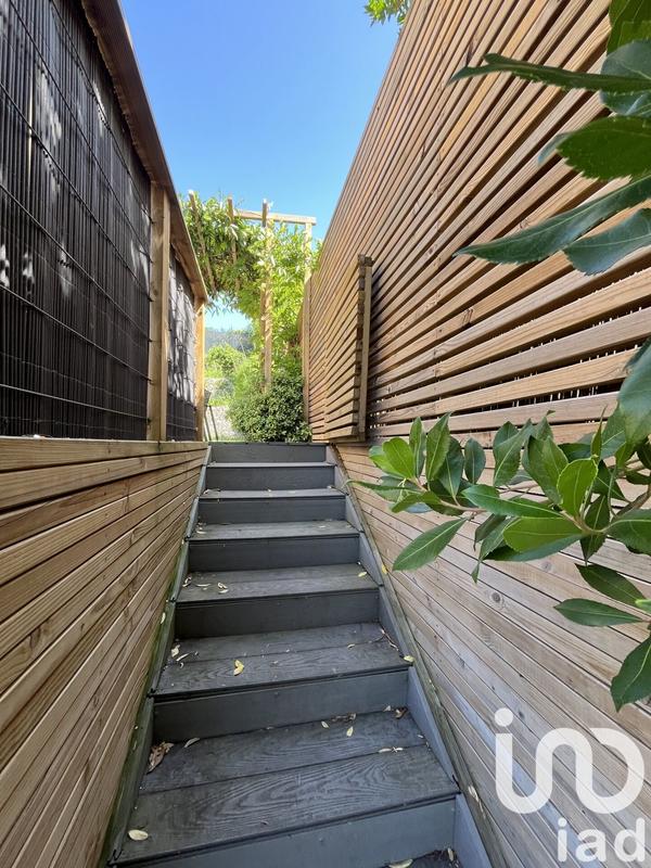 Maison - 170 m² - 8 pièces