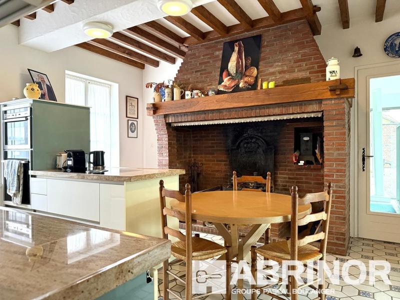 Maison bourgeoise - 205 m² - 6 pièces