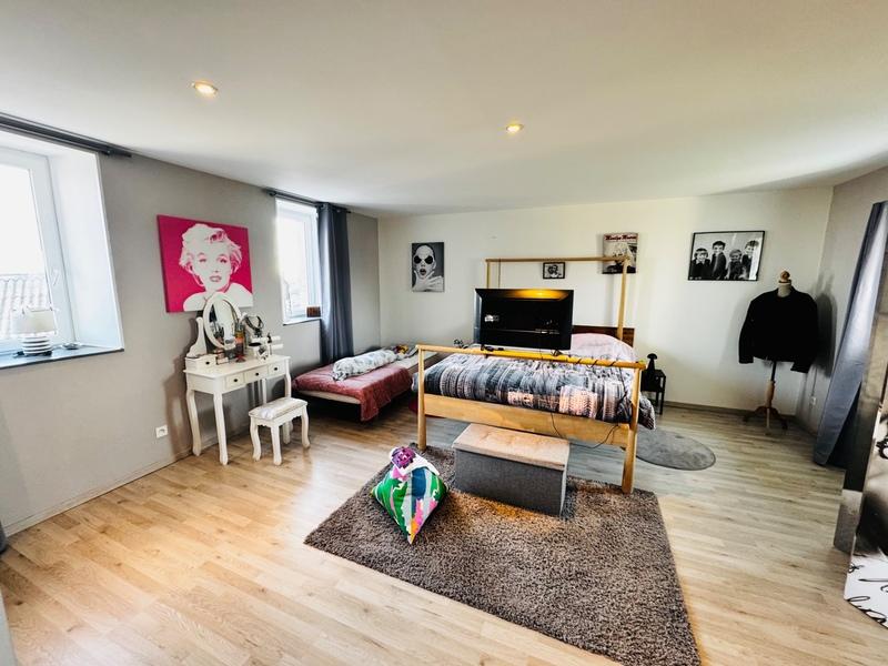 Maison en pierre - 105 m² - 4 pièces