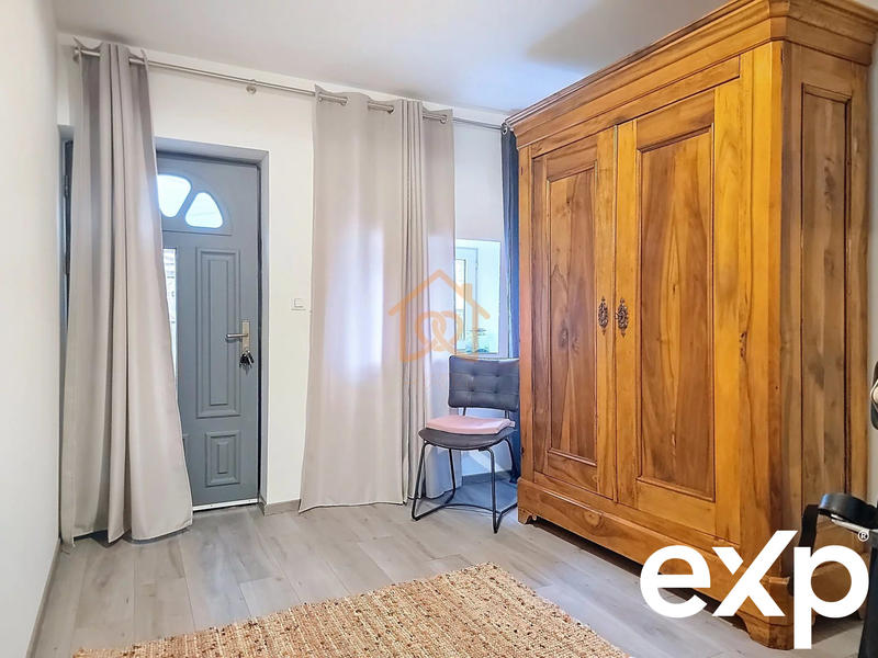 Appartement - 108 m² - 6 pièces