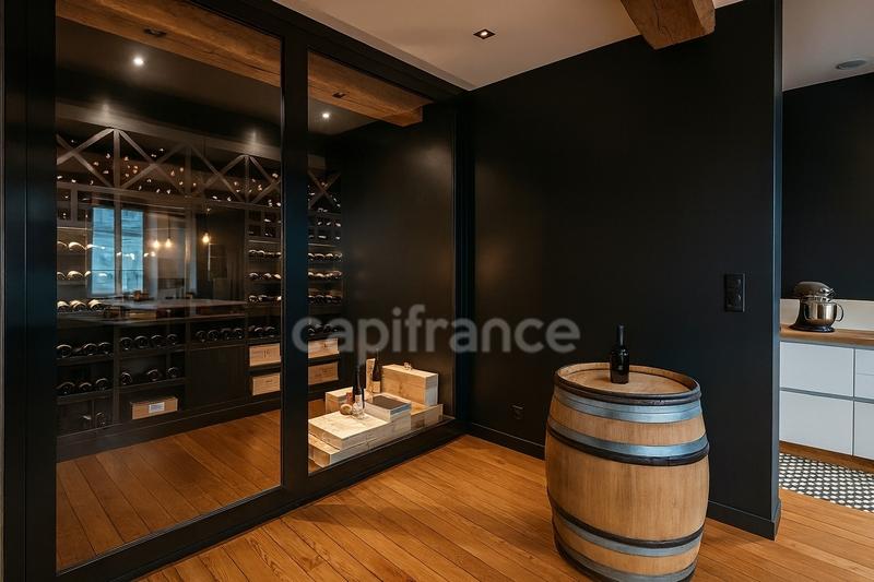 Appartement bourgeois - 250 m² - 7 pièces