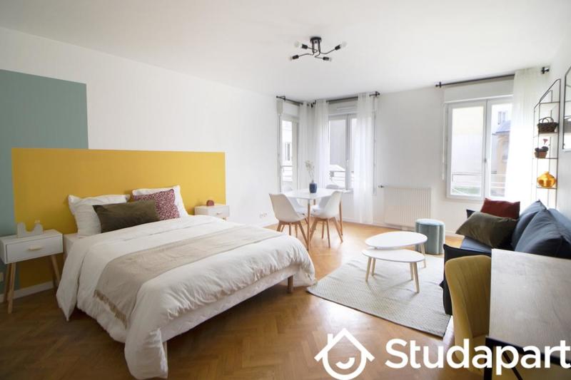 Chambre - 13 m² - 1 pièce