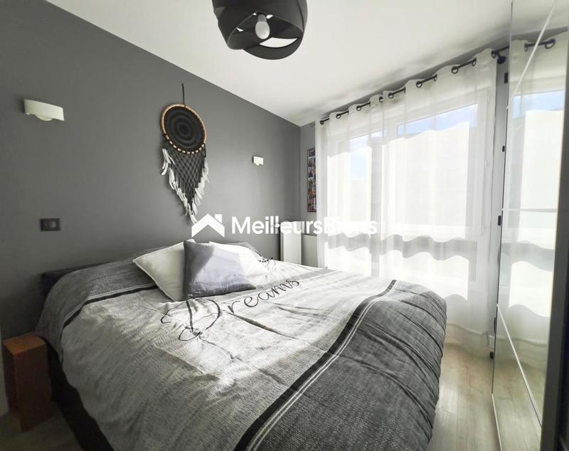 Appartement - 77 m² - 4 pièces