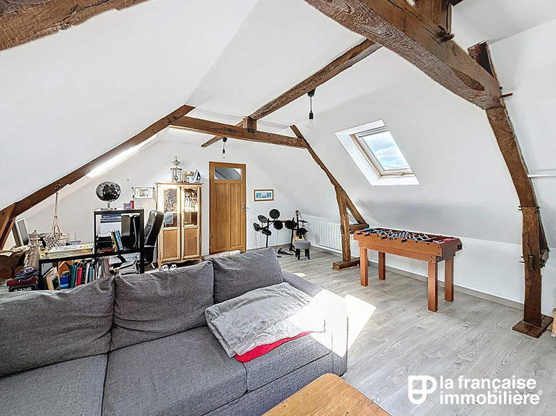 Maison - 96 m² - 5 pièces