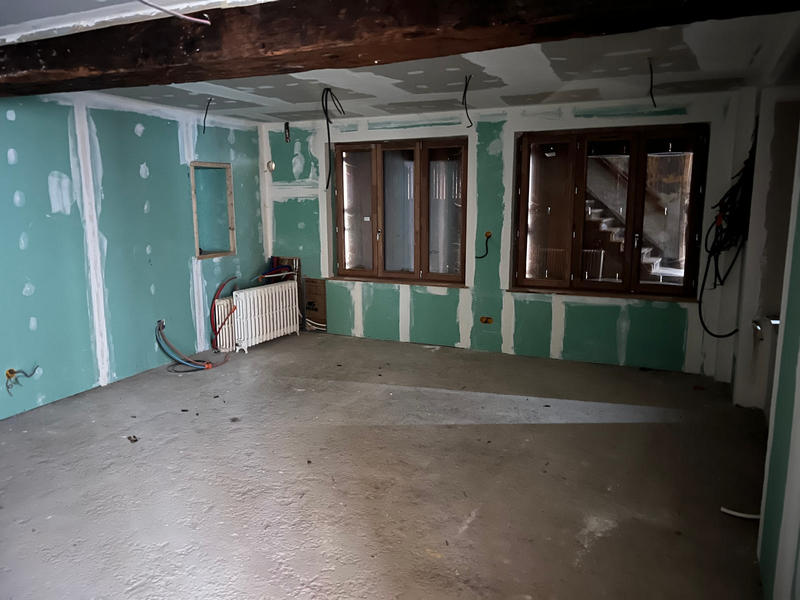 Maison - 95 m² - 6 pièces