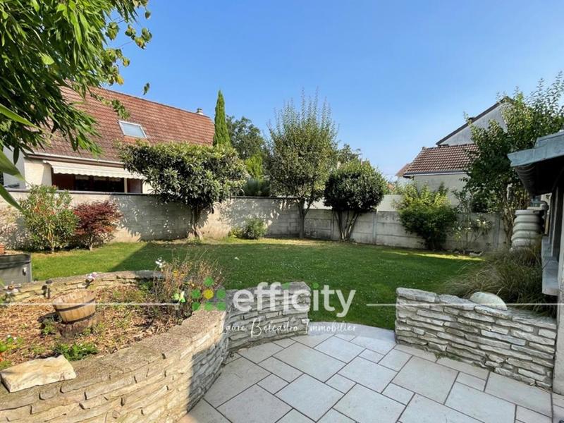 Pavillon - 100 m² - 5 pièces