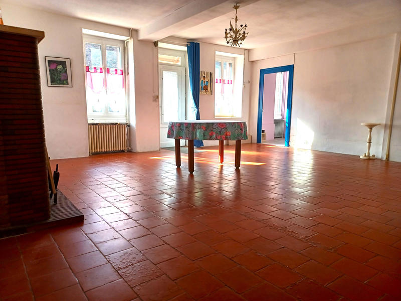 Maison - 85 m² - 3 pièces