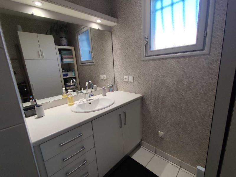 Maison - 81 m² - 4 pièces