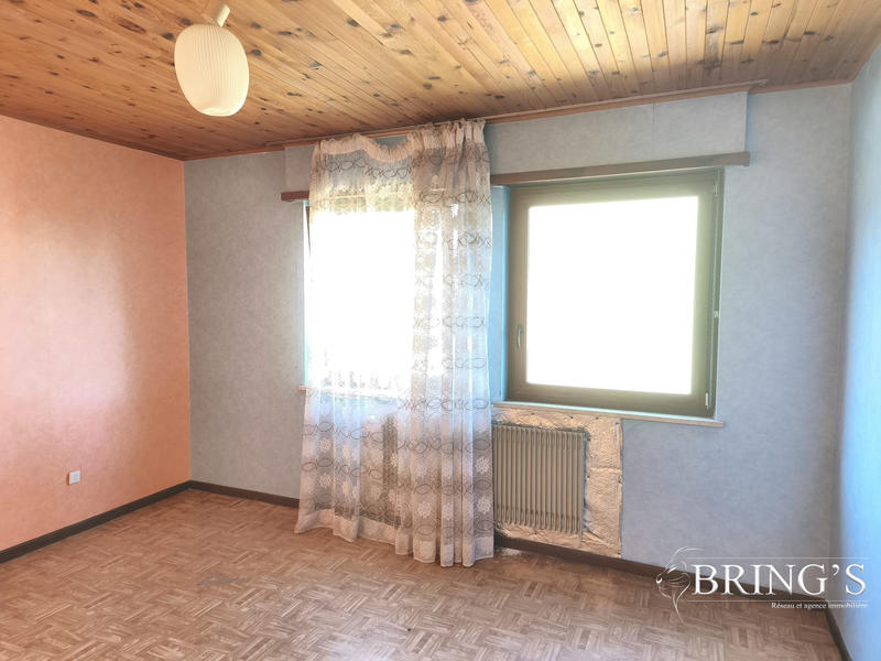 Maison - 308 m² - 11 pièces