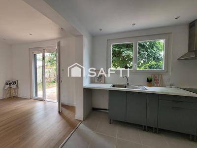 Maison - 100 m² - 4 pièces