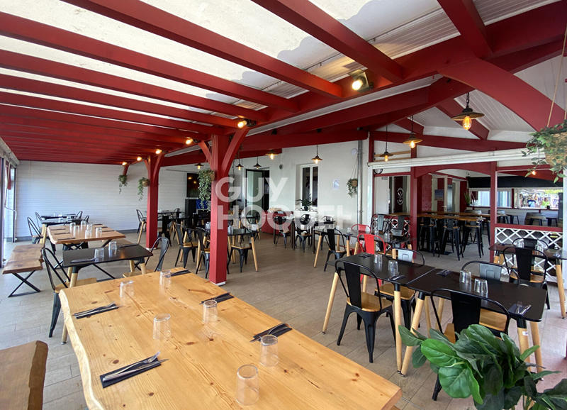 Fonds de commerce - 598 m²