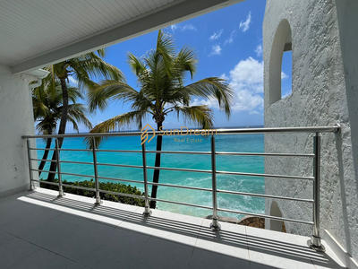 Appartement - 180 m² - 3 pièces