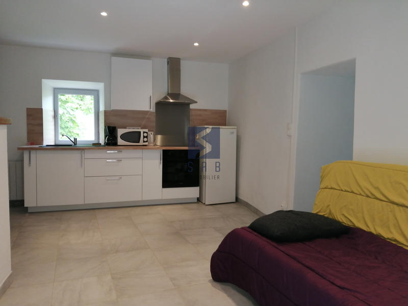 Maison - 205 m² - 11 pièces