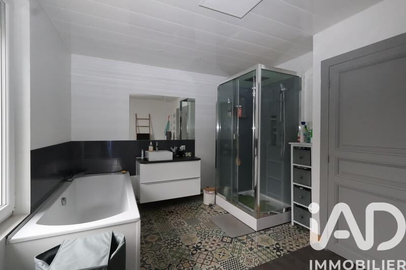 Maison de ville - 151 m² - 5 pièces