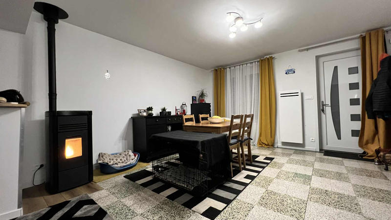 Maison - 82 m² - 5 pièces