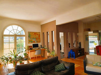 Maison - 172 m² - 7 pièces