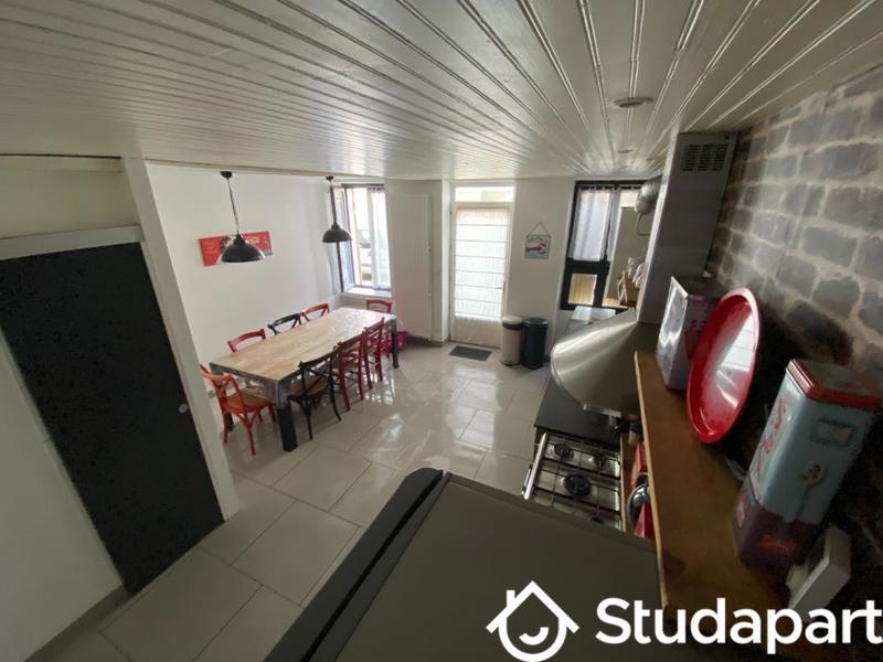 Chambre - 15 m² - 1 pièce