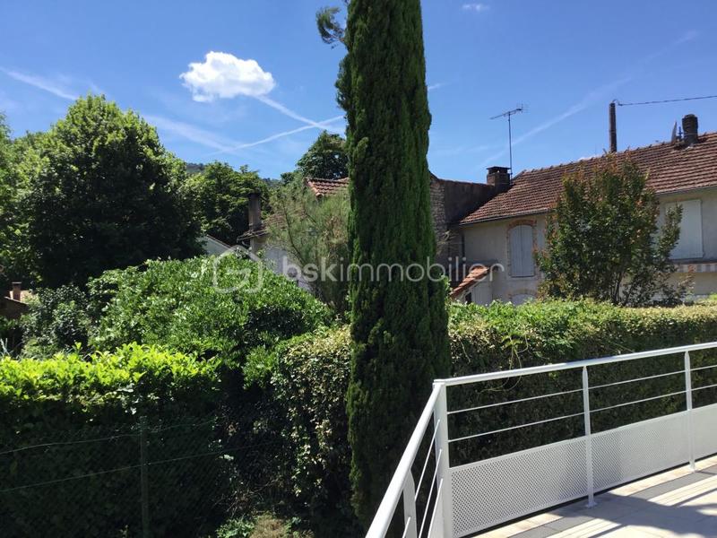 Maison en pierre - 147 m² - 4 pièces