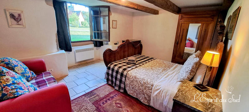 Mas - 418 m² - 19 pièces