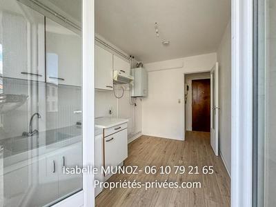 Immeuble - 60 m² - 3 pièces