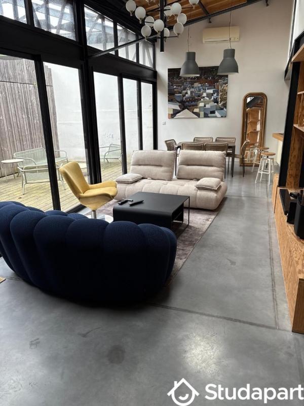 Appartement - 100 m² - 4 pièces