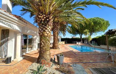 Maison - 246 m² - 6 pièces