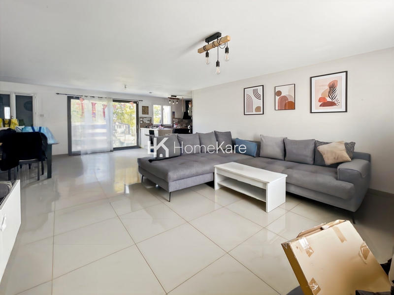 Maison - 100 m² - 4 pièces