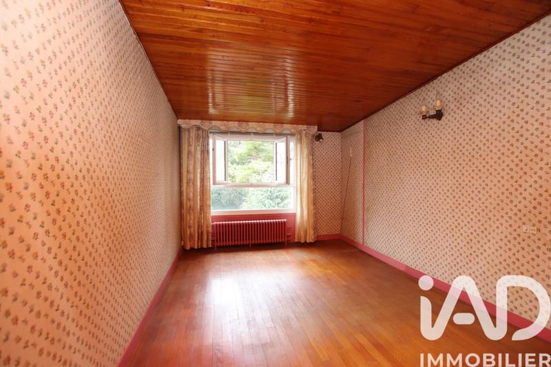 Maison - 169 m² - 8 pièces