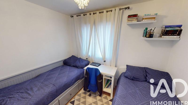 Maison - 97 m² - 6 pièces