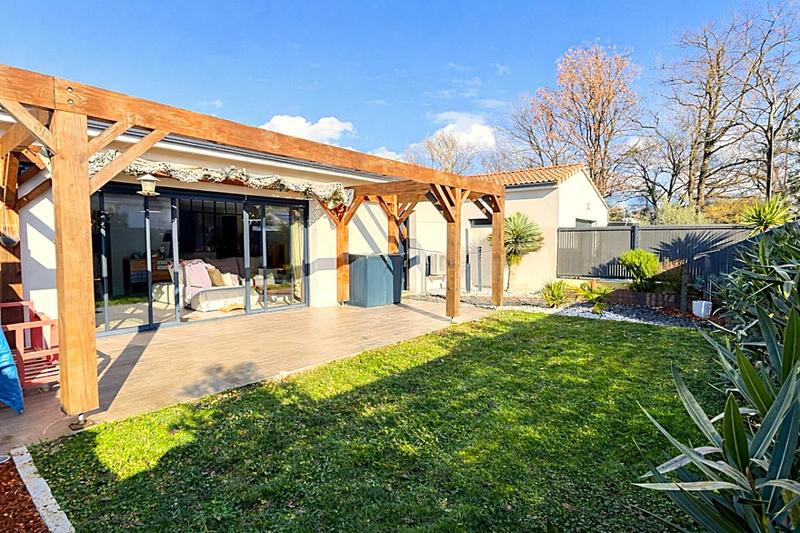 Maison - 87 m² - 4 pièces