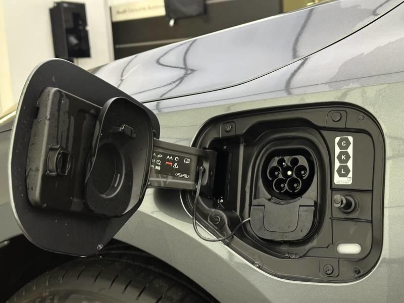 Audi A3 sportback 40 Tfsi e Hybride rechargeable 204 s tronic 6 s line