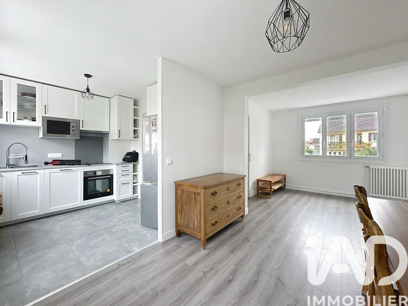 Maison - 67 m² - 5 pièces