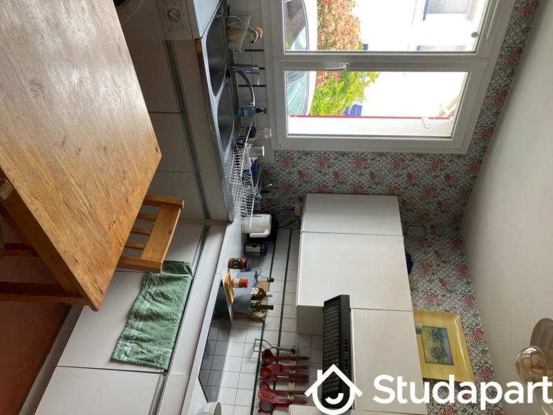 Chambre - 14 m² - 1 pièce