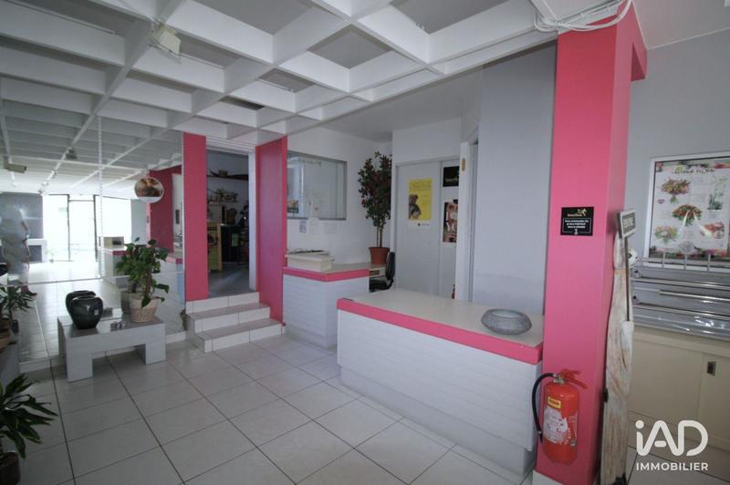 Local commercial - 105 m²