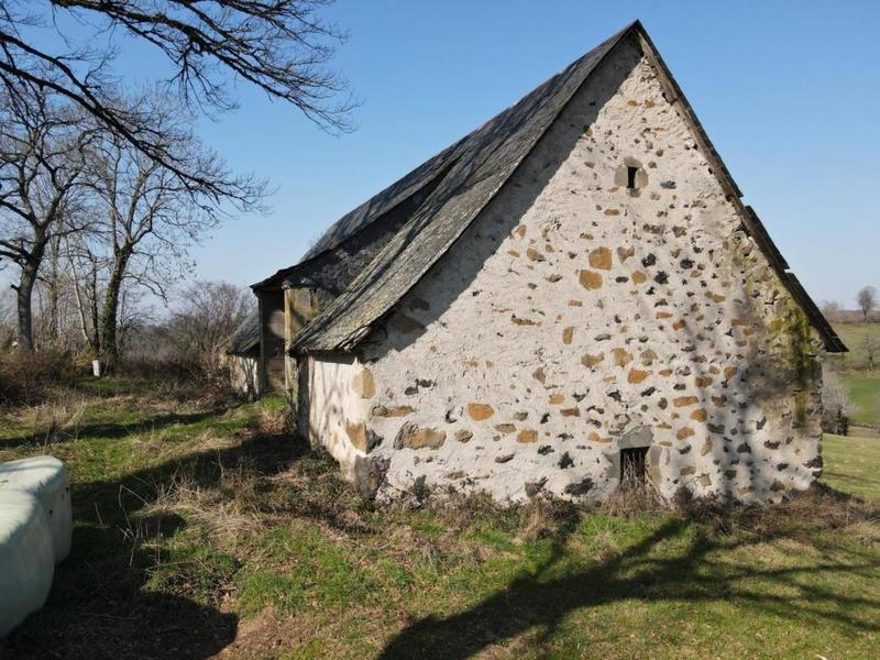 Grange - 295 m² - 2 pièces